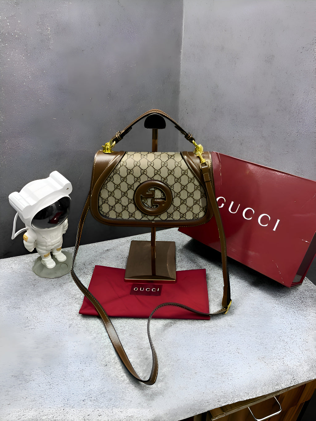 Gucci Blondie Top Handle Bag Caramel With OG Red Box & Dust Bag 815714