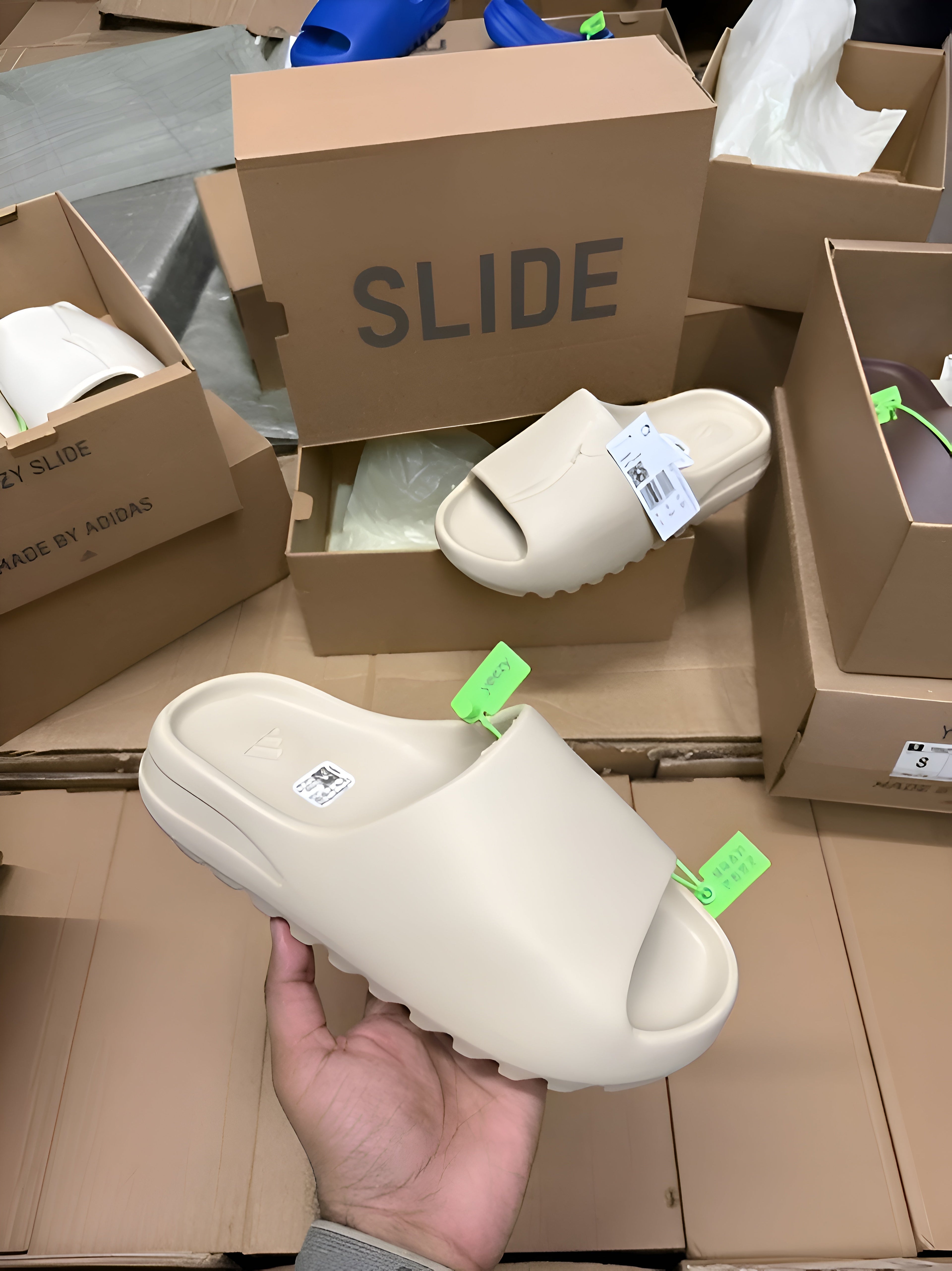 Adidas Yeezy Slide YZY OG Box FZ5897