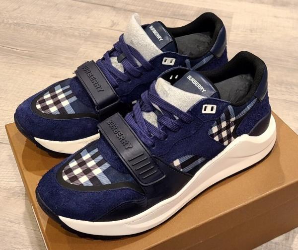 Burberry ramsey leather and cotton-canvas low-top trainers