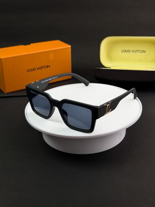 Louis vuitton 8082