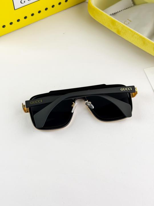 Guccii Premium Black Gold Sunglass With Original Kit