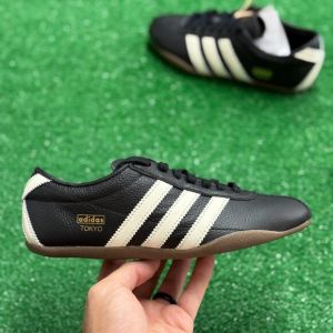 Adidaass Tokyo Core Black
