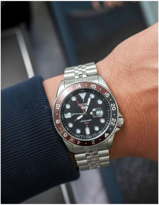 Seiko 5 Sports GMT Movement Like Automatic