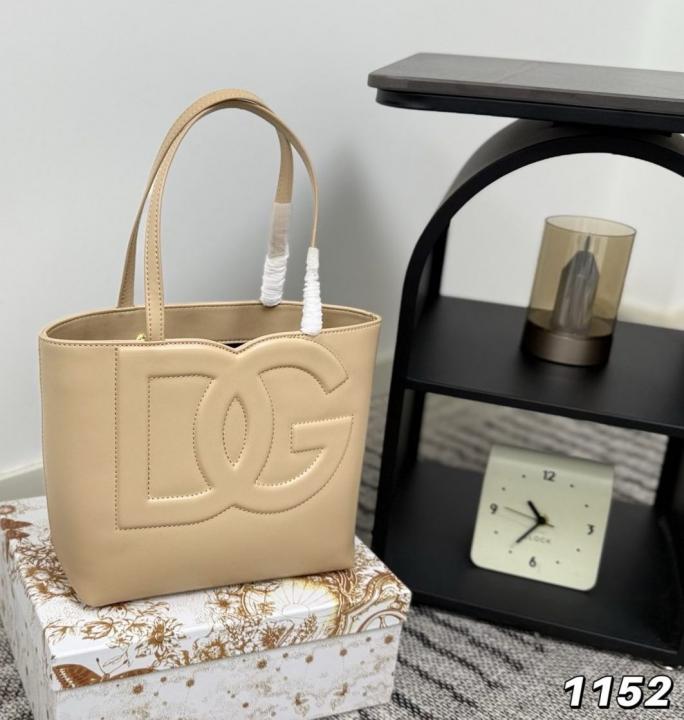 Dolce & Gabbana  DG logo medium 26 cm tote bag with OG box