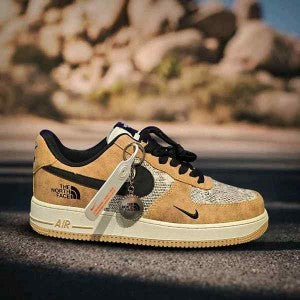 Nikee Air force 1 North face Beige Black