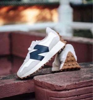 New_Balance 327 White Navy Blue