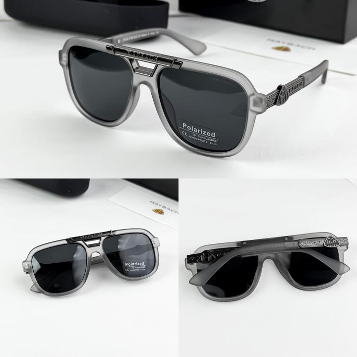 Maybach grey black 25017
