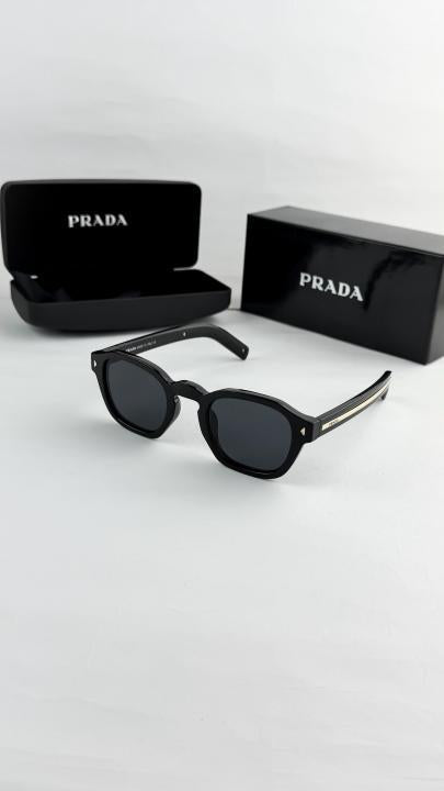 Prada black A16