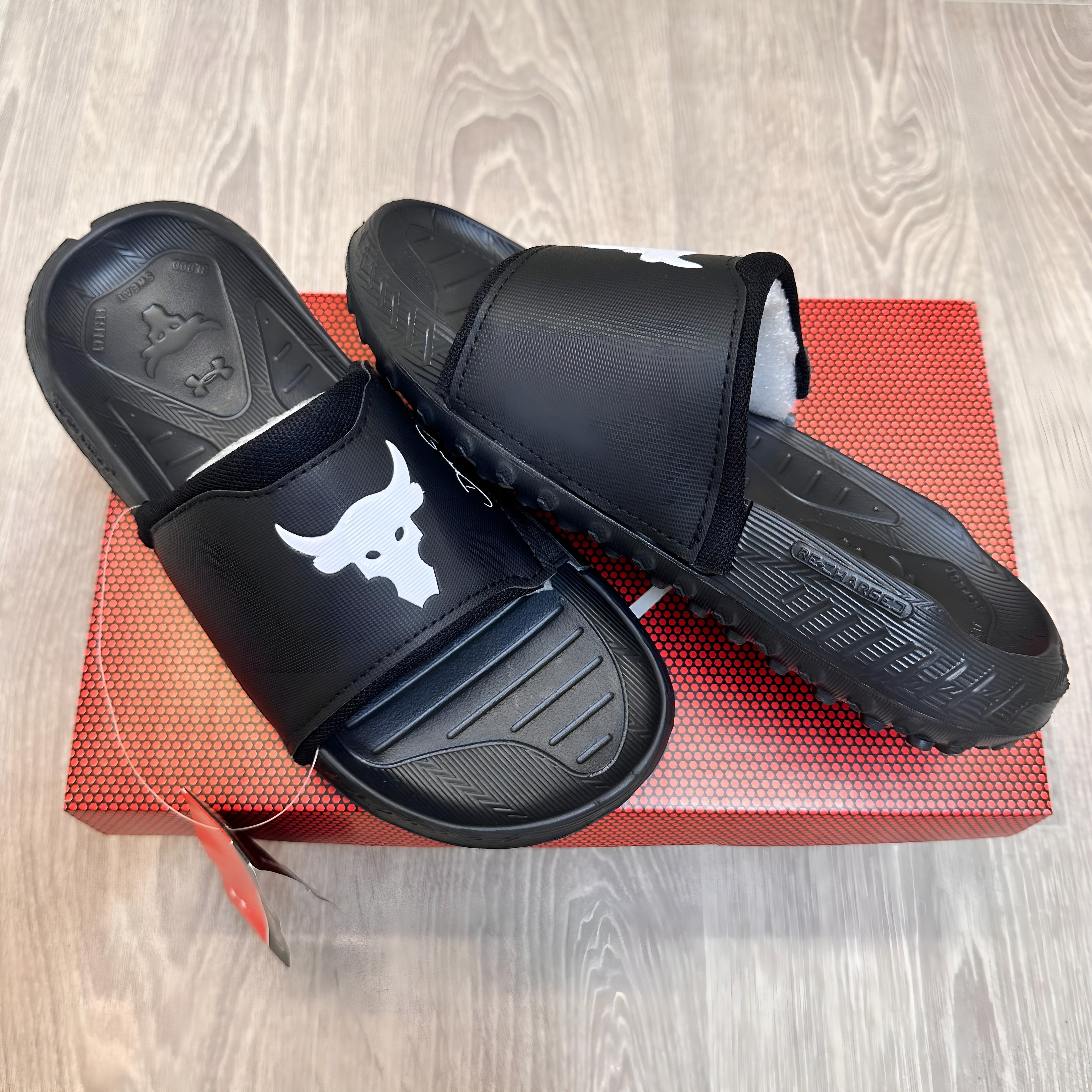 UNDER ARMOUR PROJECT ROCK SLIDES